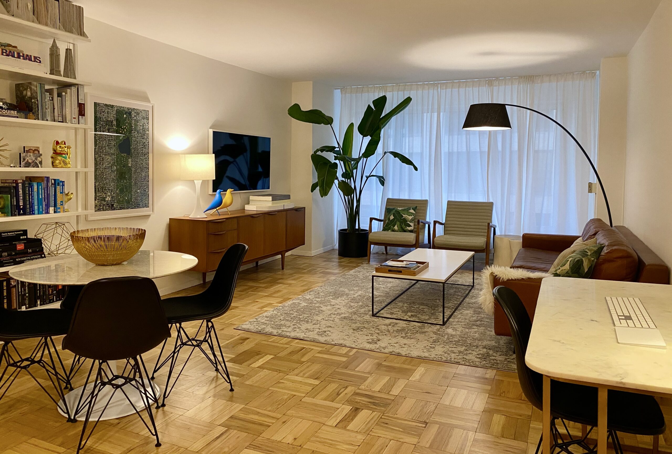 Furnished apartment before renovation