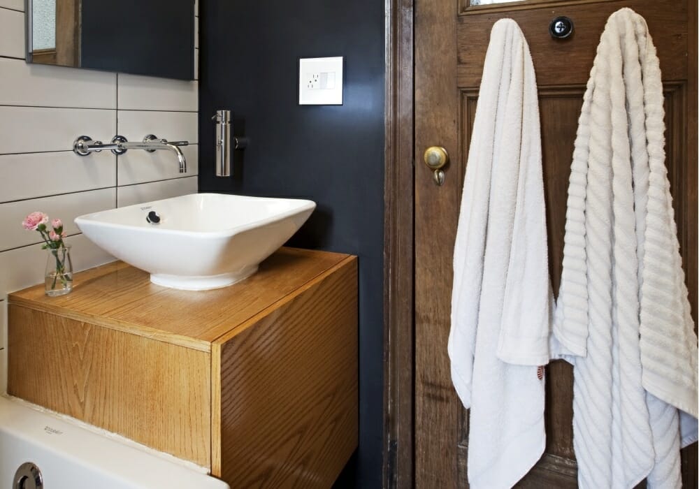 A Sleek and Modern Bathroom Renovation in Murray Hill