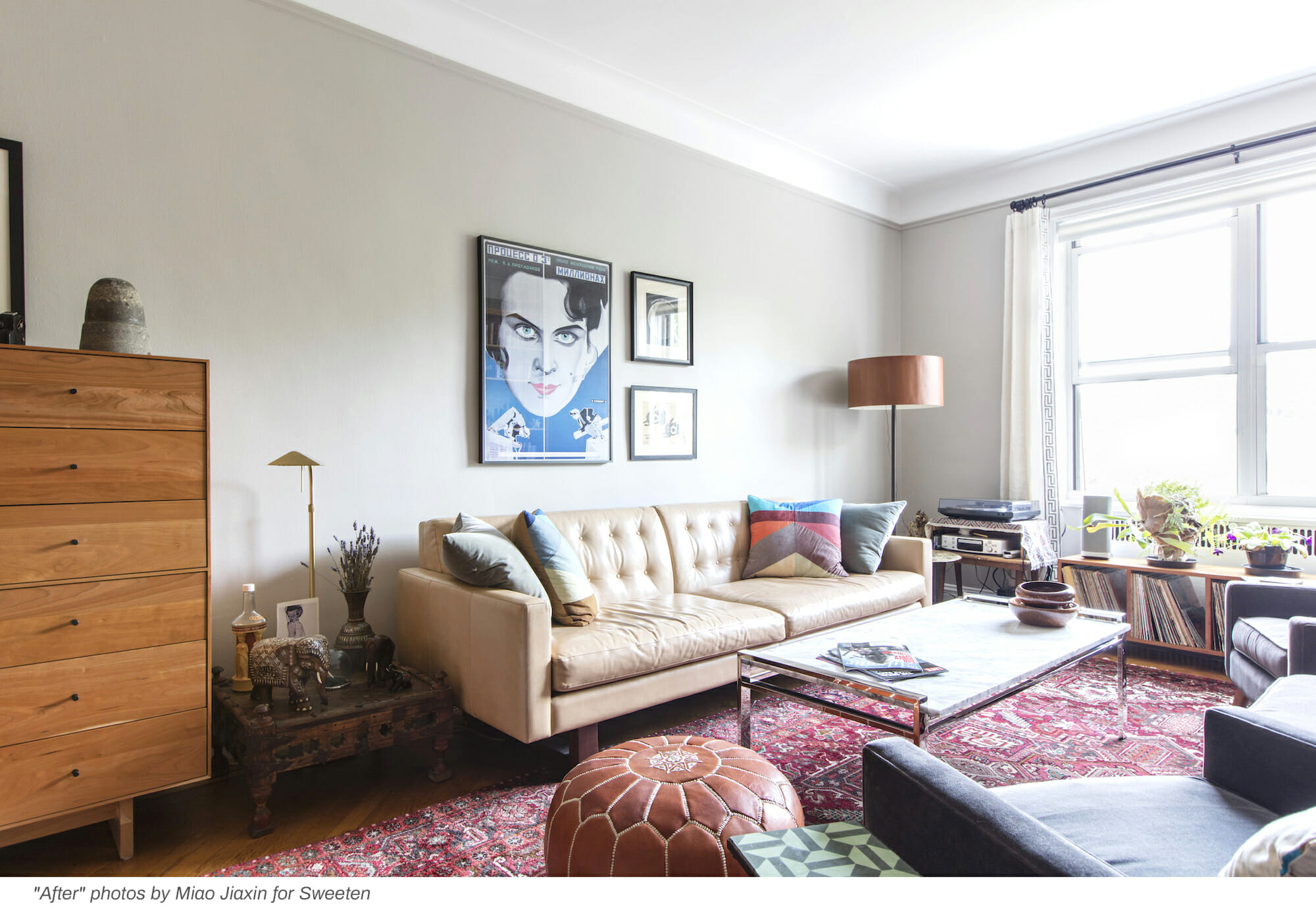 Bathroom of the Week: Dramatic Black Walls and Art Deco Style