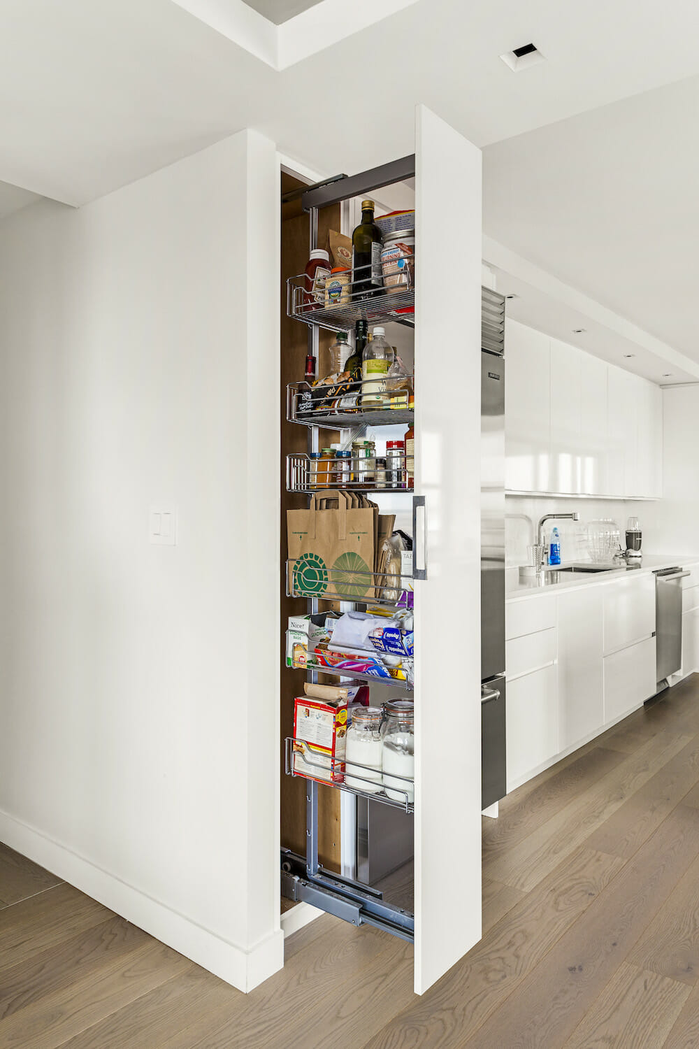 pull-out pantry