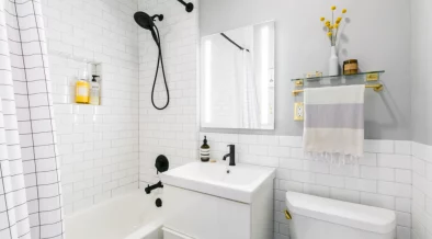 what is the labor cost to remodel a bathroom