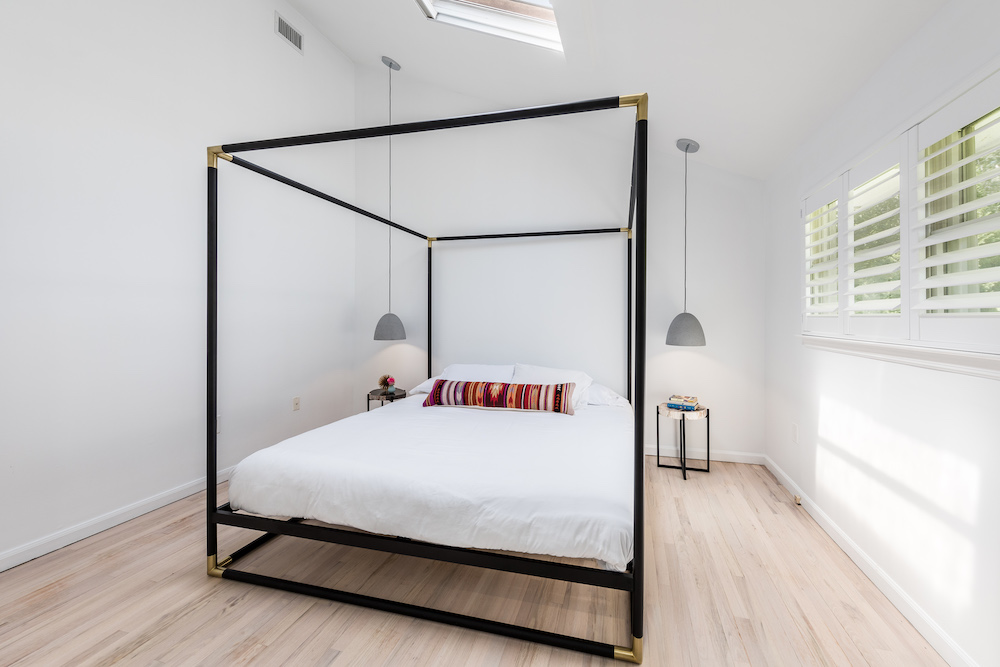 Spare bedroom with skylight
