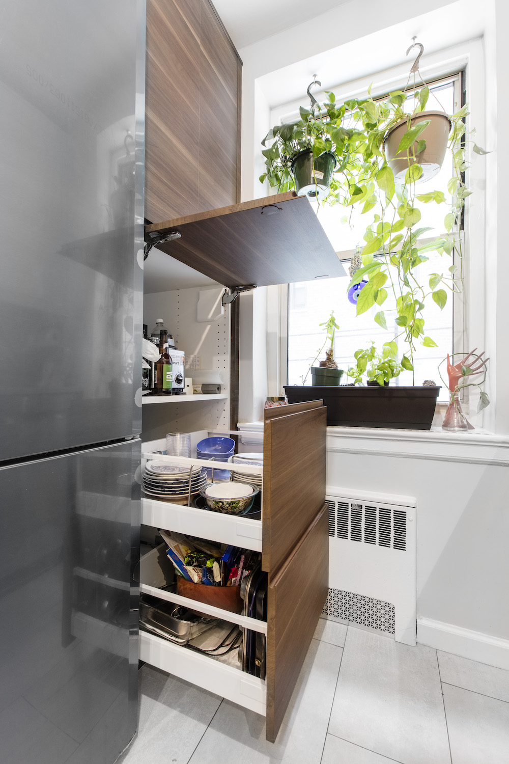 Custom kitchen drawers