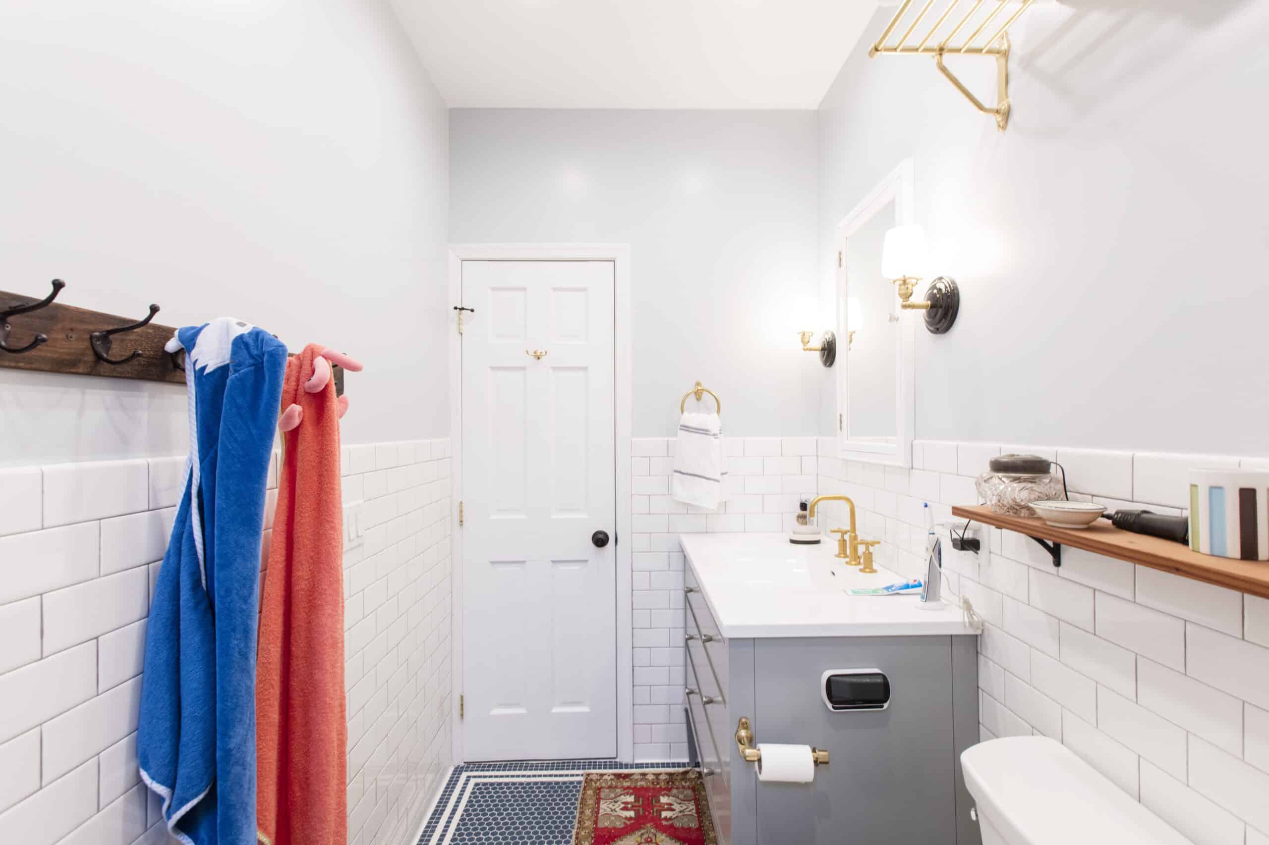 Choosing the Right Paint and Finish for Your Bathroom