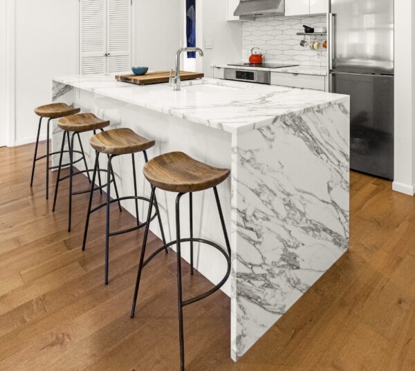 Stunning Exclusive Penthouse Condos Calacatta Marble Specifications image