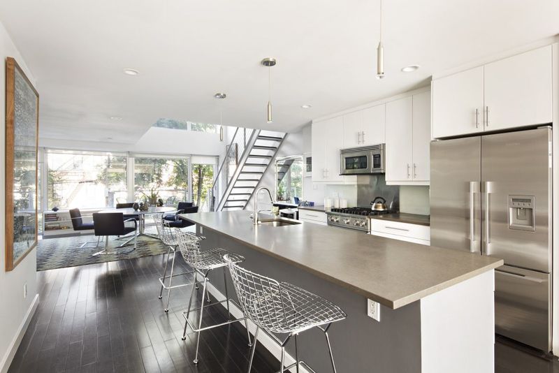 Before the duplex renovation with old kitchen and cabinetry